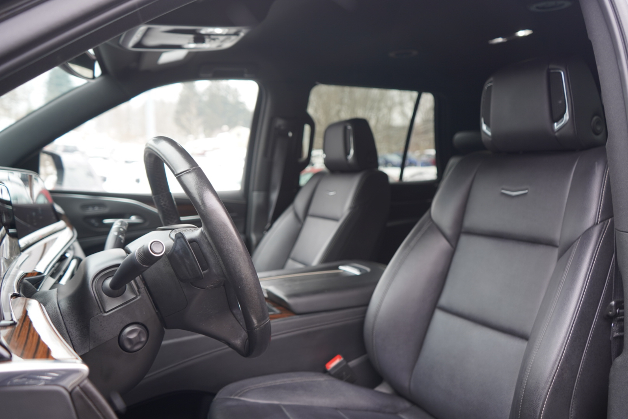 Cadillac Escalade 4WD 4dr Luxury 2022