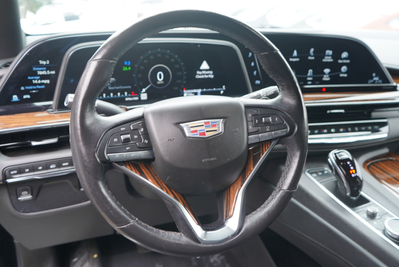 Cadillac Escalade 4WD 4dr Luxury 2022