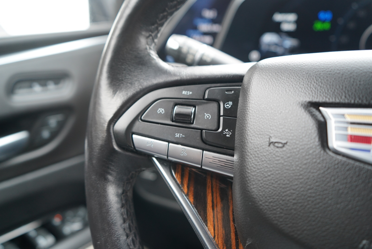 Cadillac Escalade 4WD 4dr Luxury 2022