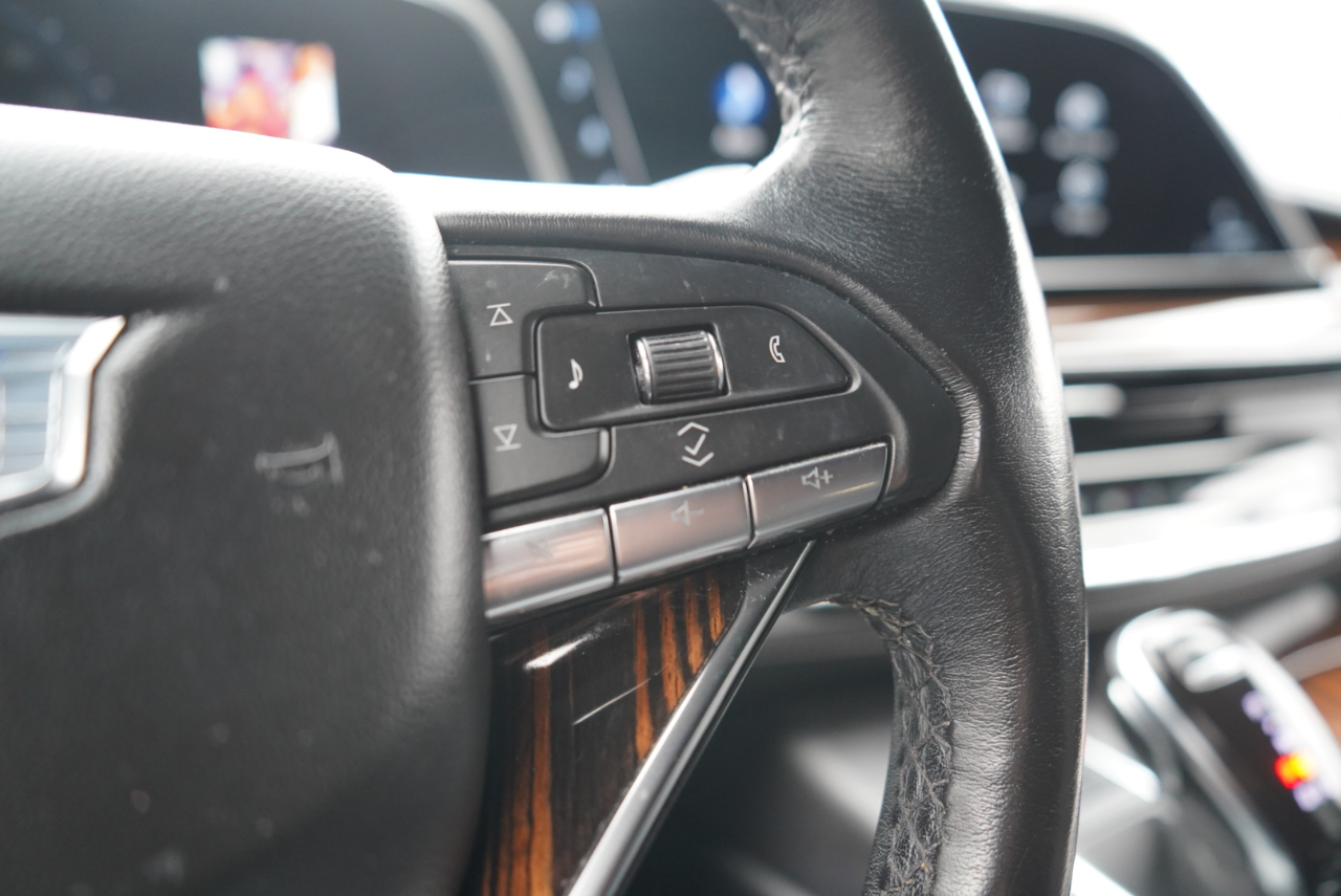 Cadillac Escalade 4WD 4dr Luxury 2022