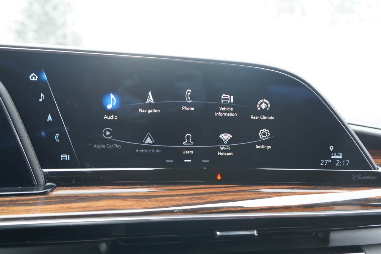 Cadillac Escalade 4WD 4dr Luxury 2022