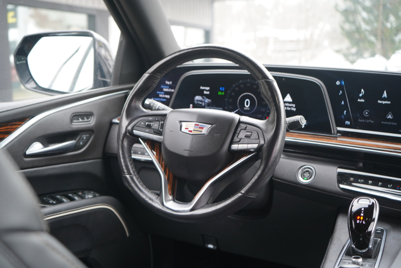 Cadillac Escalade 4WD 4dr Luxury 2022