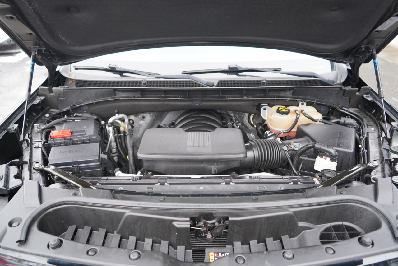 Cadillac Escalade 4WD 4dr Luxury 2022