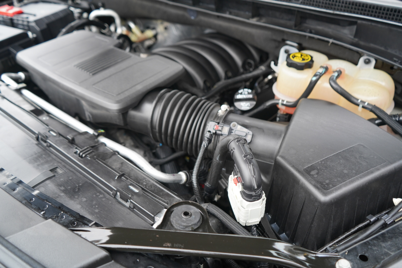 Cadillac Escalade 4WD 4dr Luxury 2022