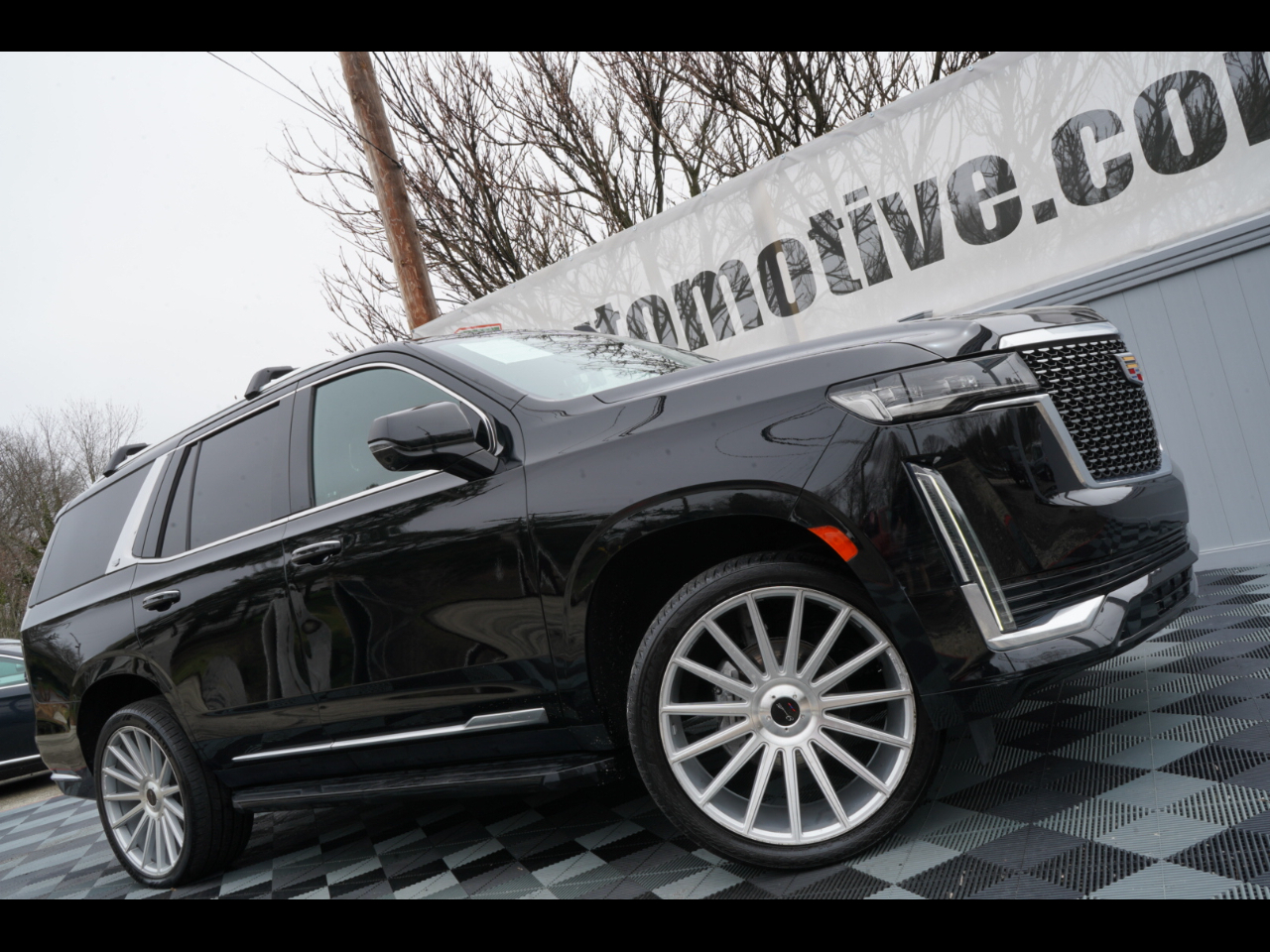 Cadillac Escalade 4WD 4dr Luxury 2022