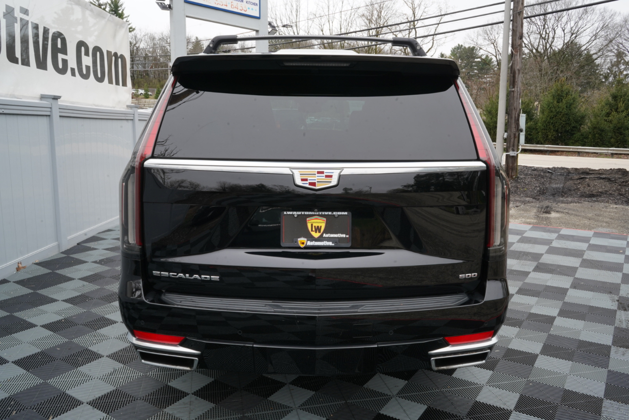 Cadillac Escalade 4WD 4dr Luxury 2022
