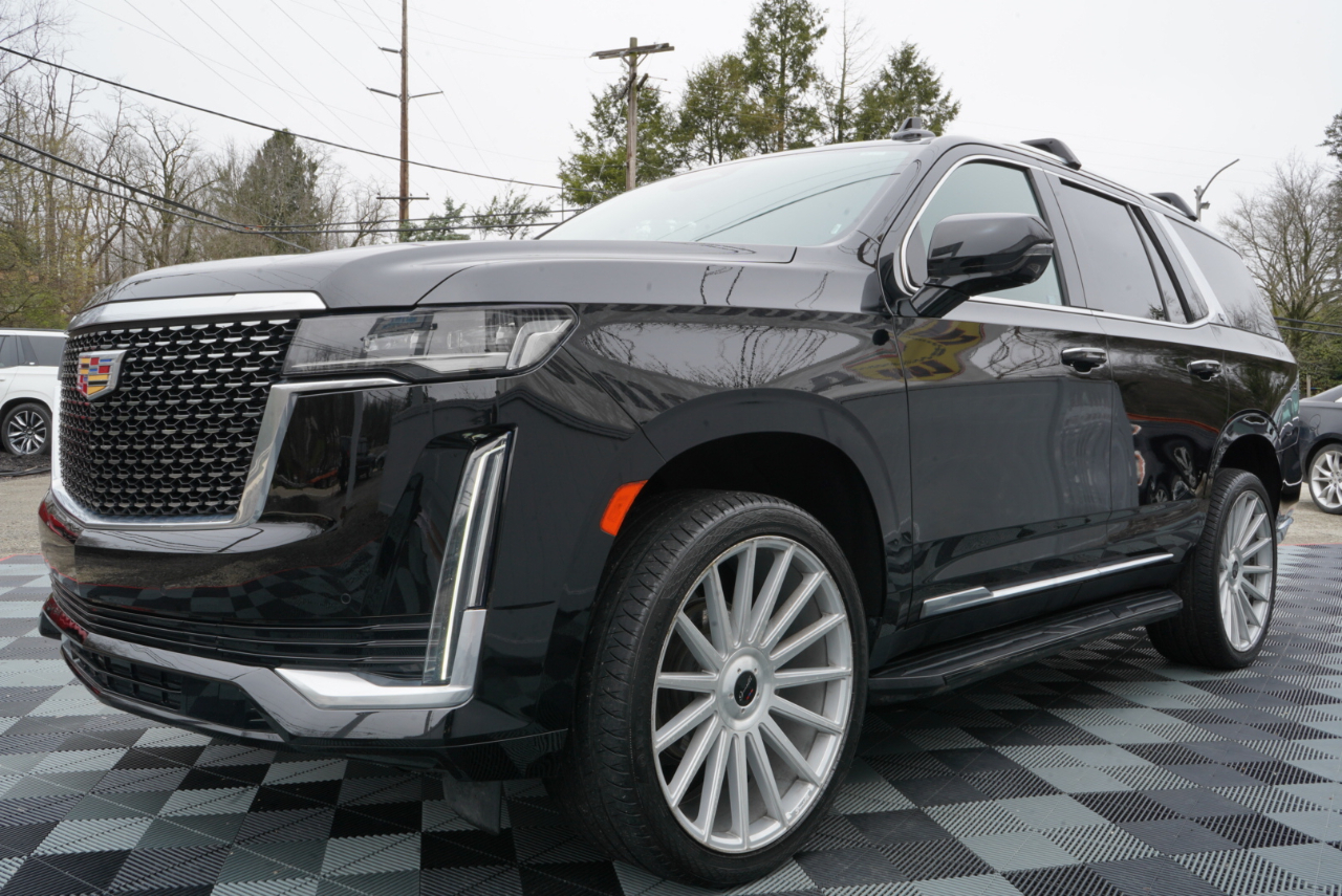 Cadillac Escalade 4WD 4dr Luxury 2022