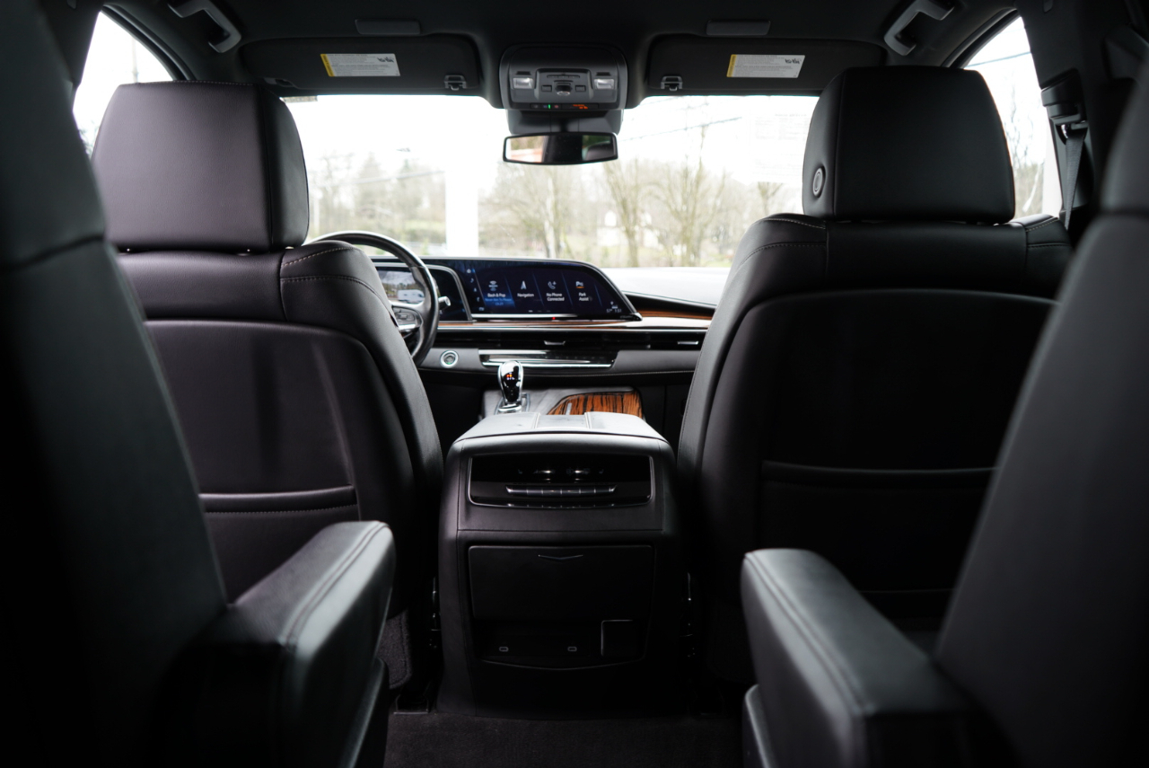 Cadillac Escalade 4WD 4dr Luxury 2022