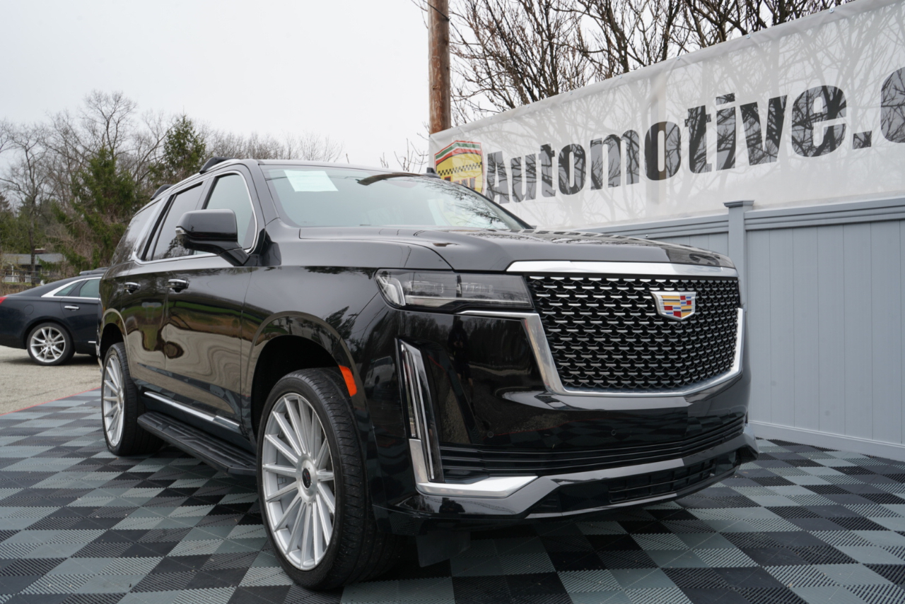 Cadillac Escalade 4WD 4dr Luxury 2022