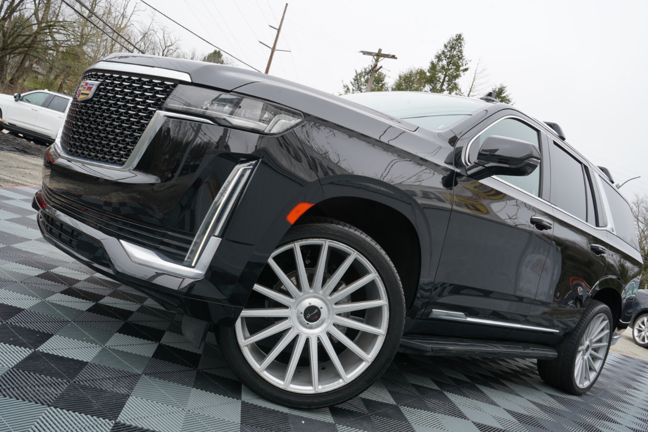 Cadillac Escalade 4WD 4dr Luxury 2022