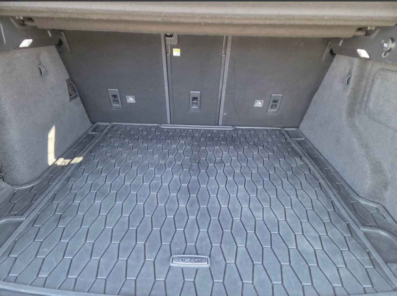 Jaguar F-Pace 25t R-Sport AWD 2019