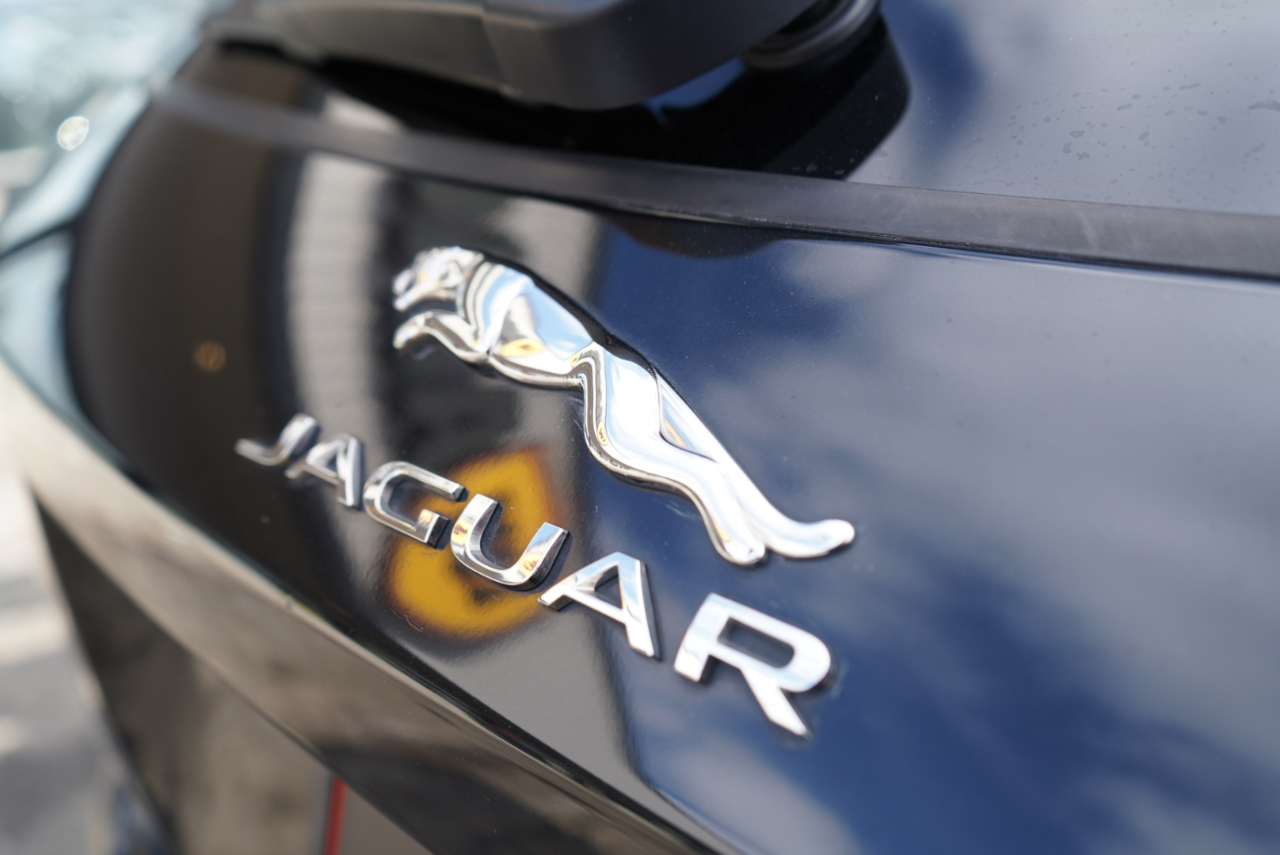 Jaguar F-Pace 25t R-Sport AWD 2019