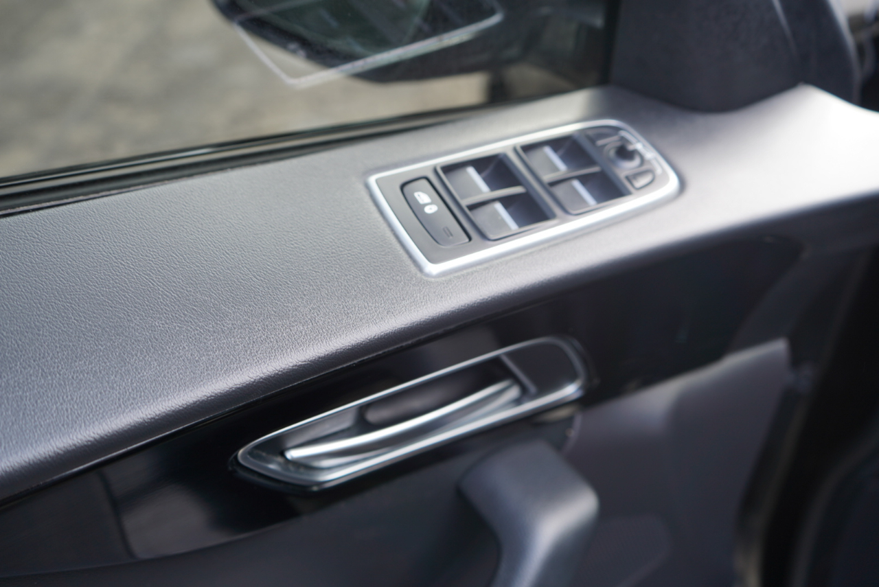 Jaguar F-Pace 25t R-Sport AWD 2019