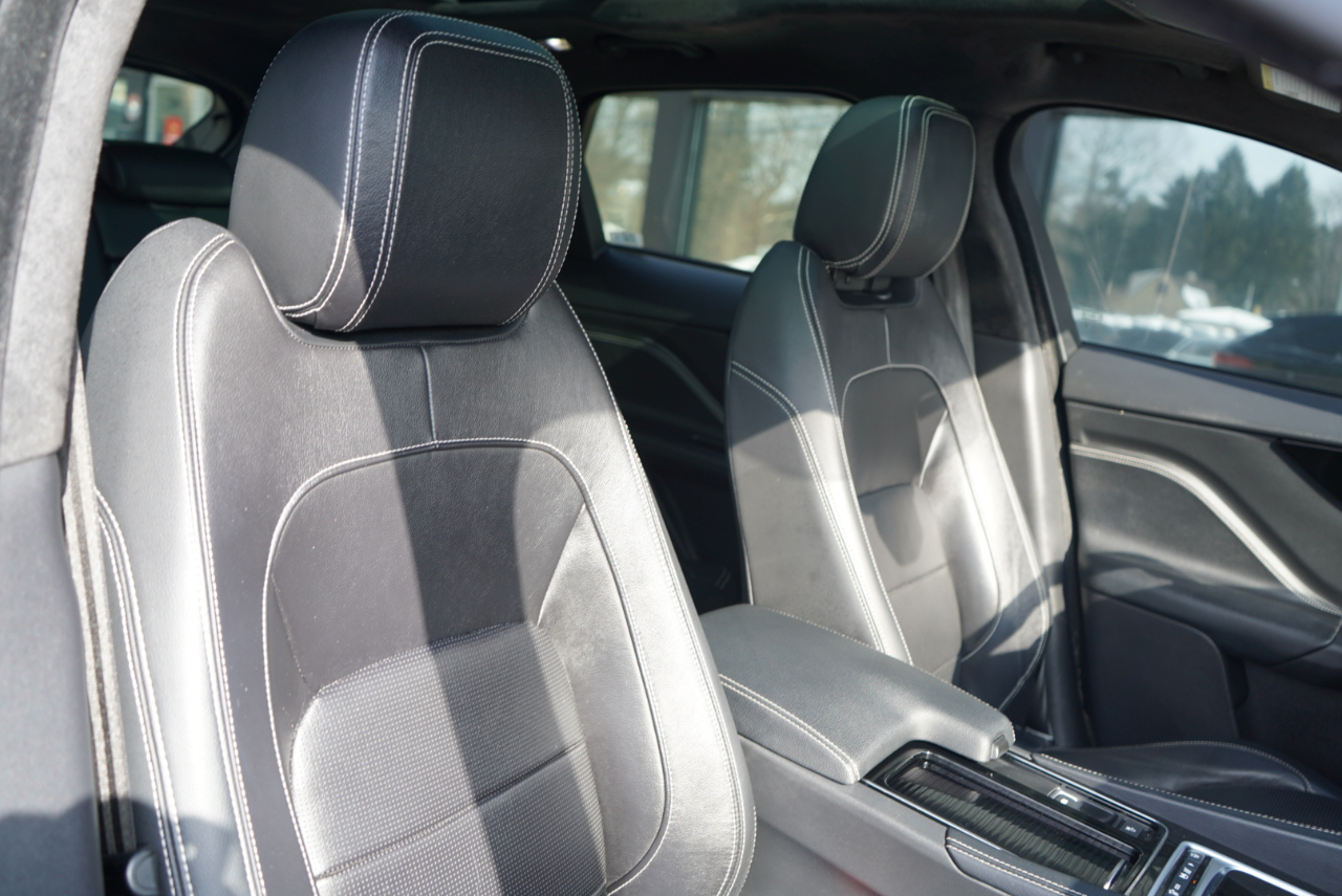 Jaguar F-Pace 25t R-Sport AWD 2019