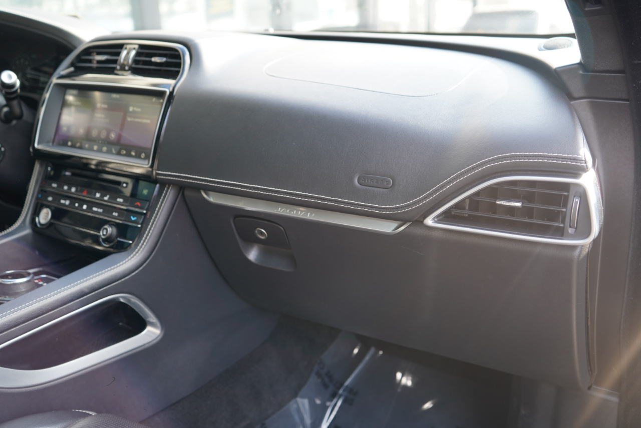 Jaguar F-Pace 25t R-Sport AWD 2019