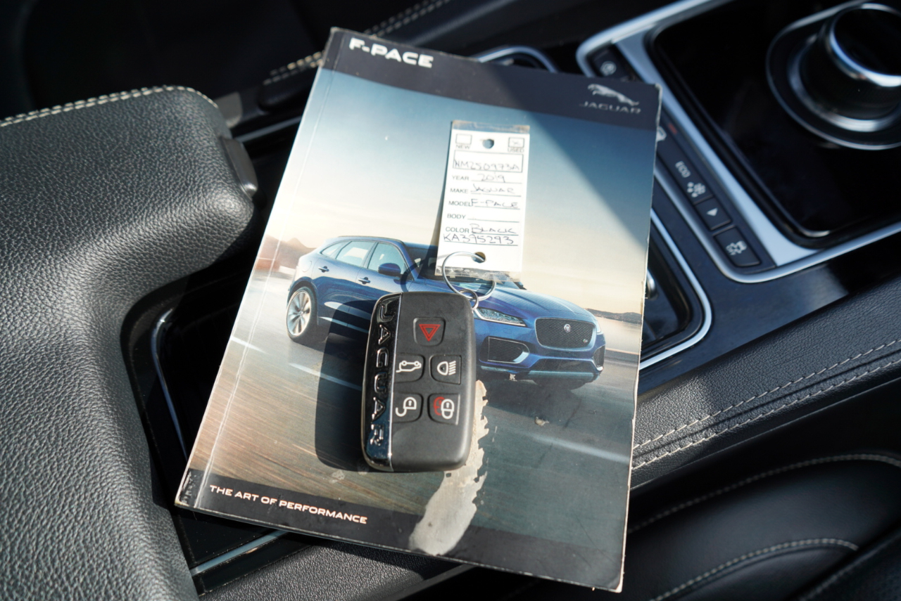 Jaguar F-Pace 25t R-Sport AWD 2019