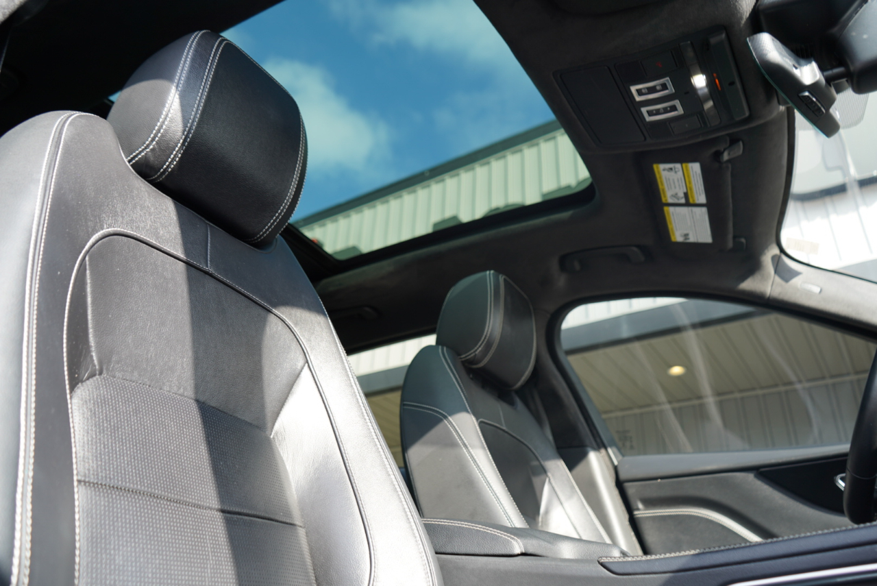 Jaguar F-Pace 25t R-Sport AWD 2019