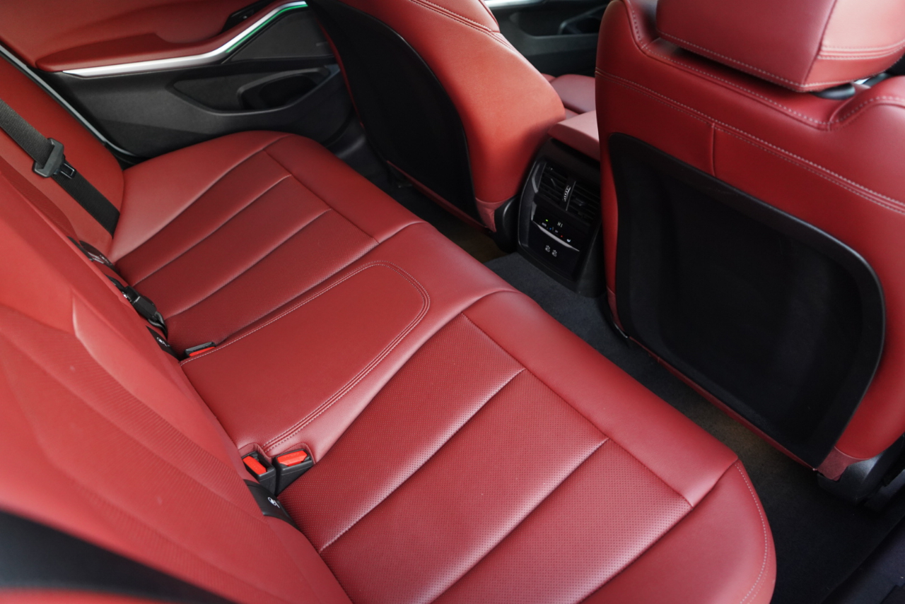 BMW 3 Series M340i xDrive Sedan 2024