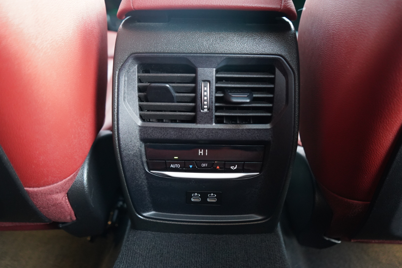 BMW 3 Series M340i xDrive Sedan 2024