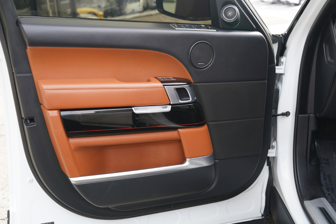 Land Rover Range Rover V8 Supercharged SV Autobiography Dynamic SWB 2017