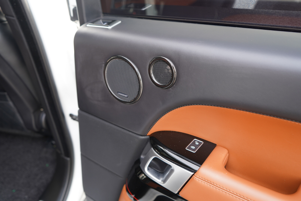 Land Rover Range Rover V8 Supercharged SV Autobiography Dynamic SWB 2017