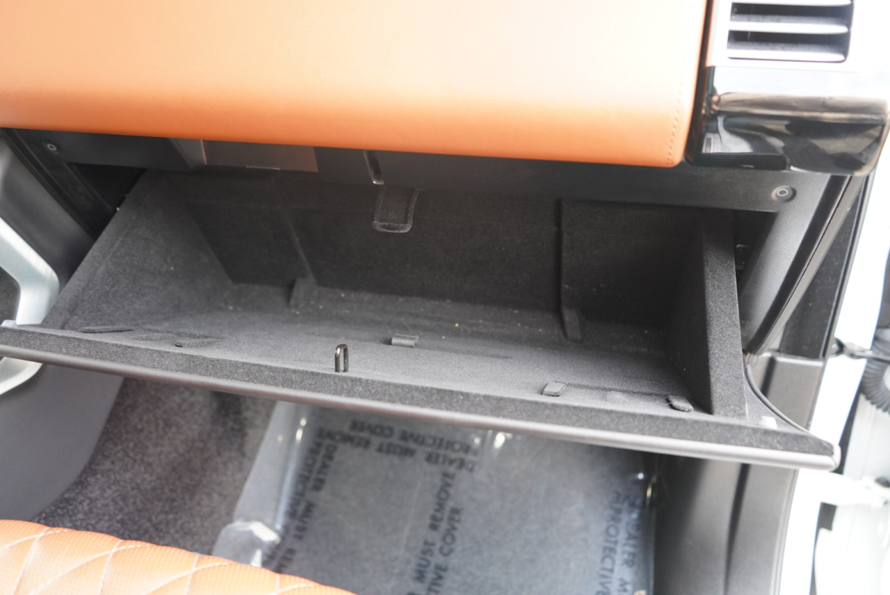 Land Rover Range Rover V8 Supercharged SV Autobiography Dynamic SWB 2017