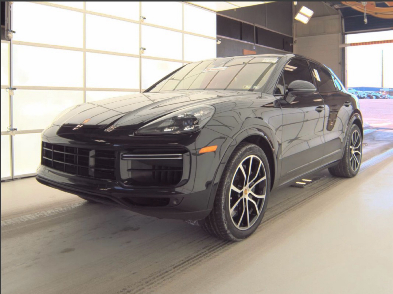 Porsche Cayenne Turbo Coupe AWD 2021