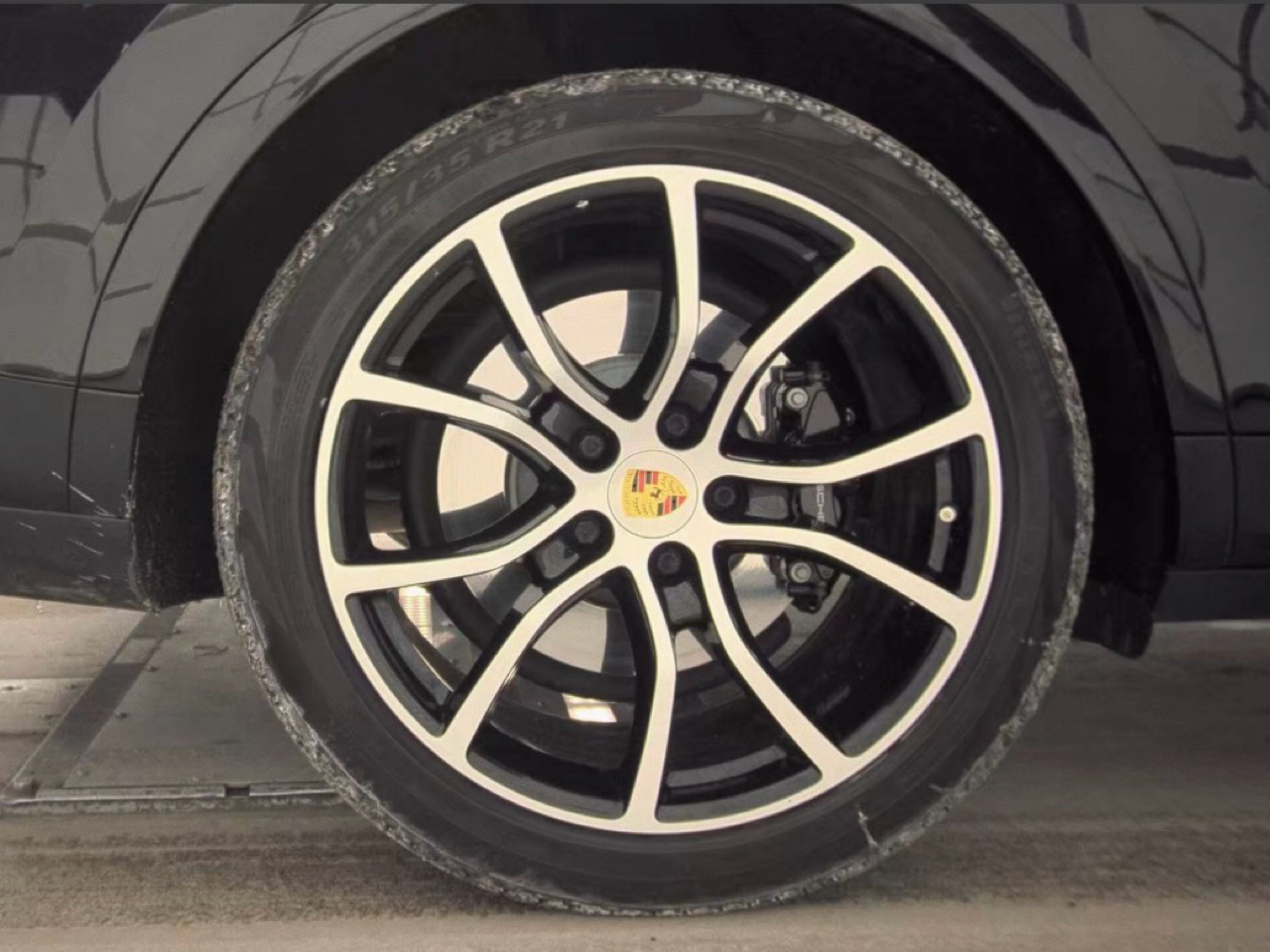 Porsche Cayenne Turbo Coupe AWD 2021