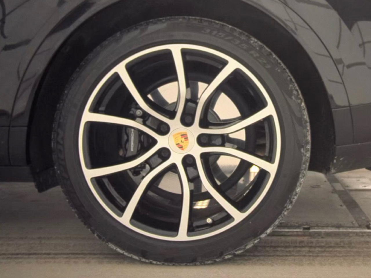 Porsche Cayenne Turbo Coupe AWD 2021