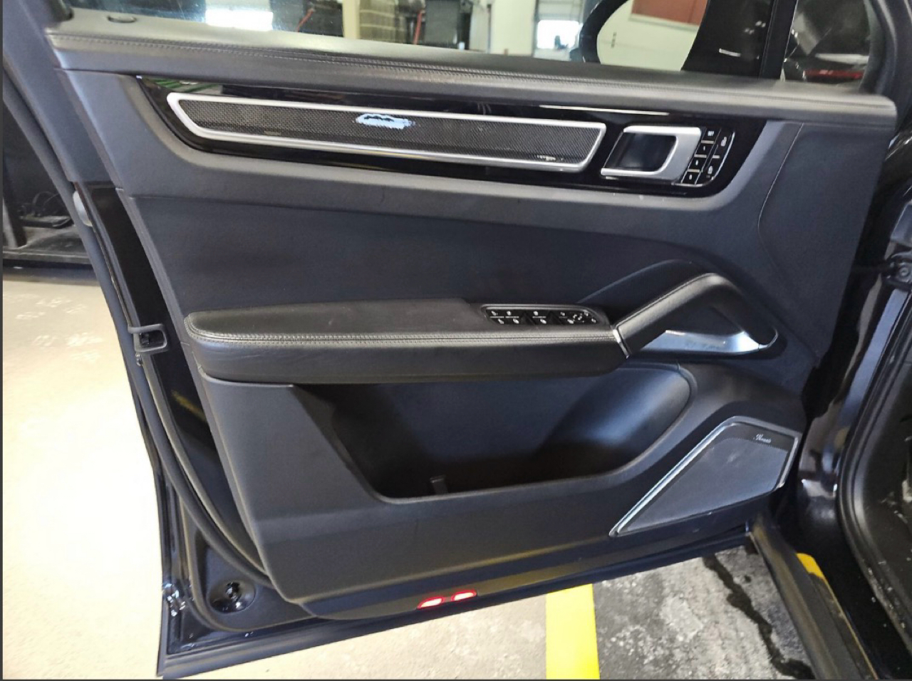 Porsche Cayenne Turbo Coupe AWD 2021