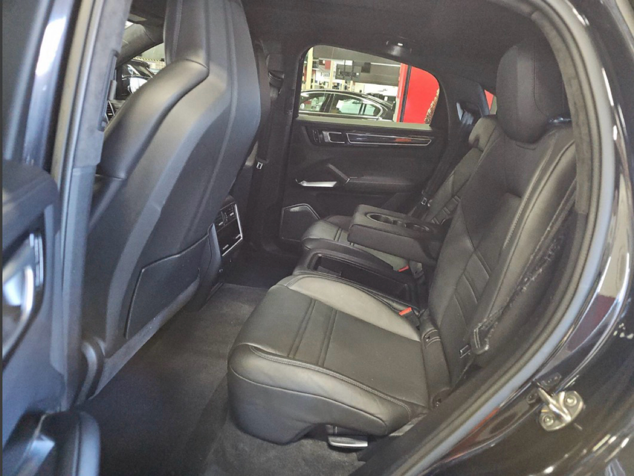 Porsche Cayenne Turbo Coupe AWD 2021