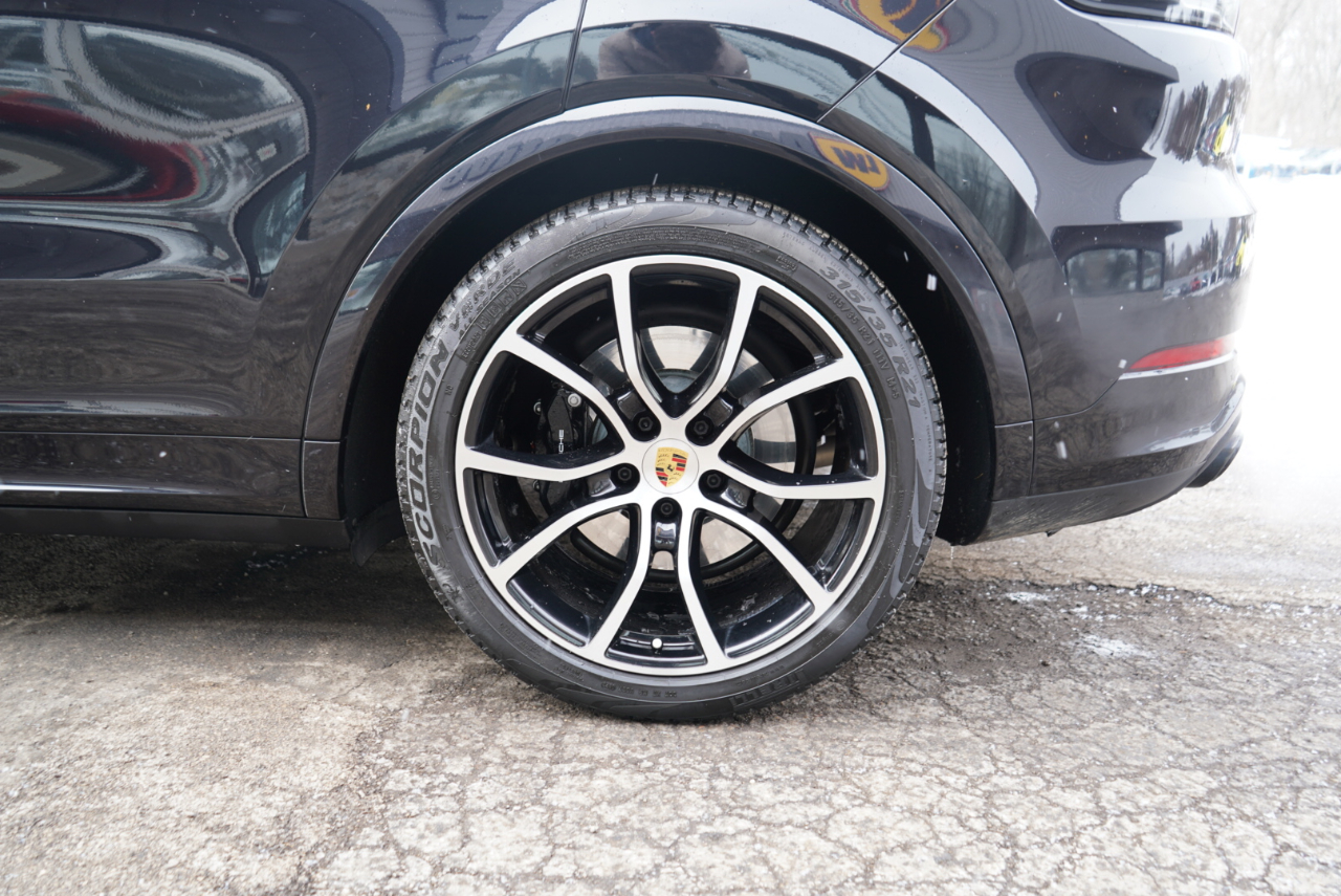 Porsche Cayenne Turbo Coupe AWD 2021