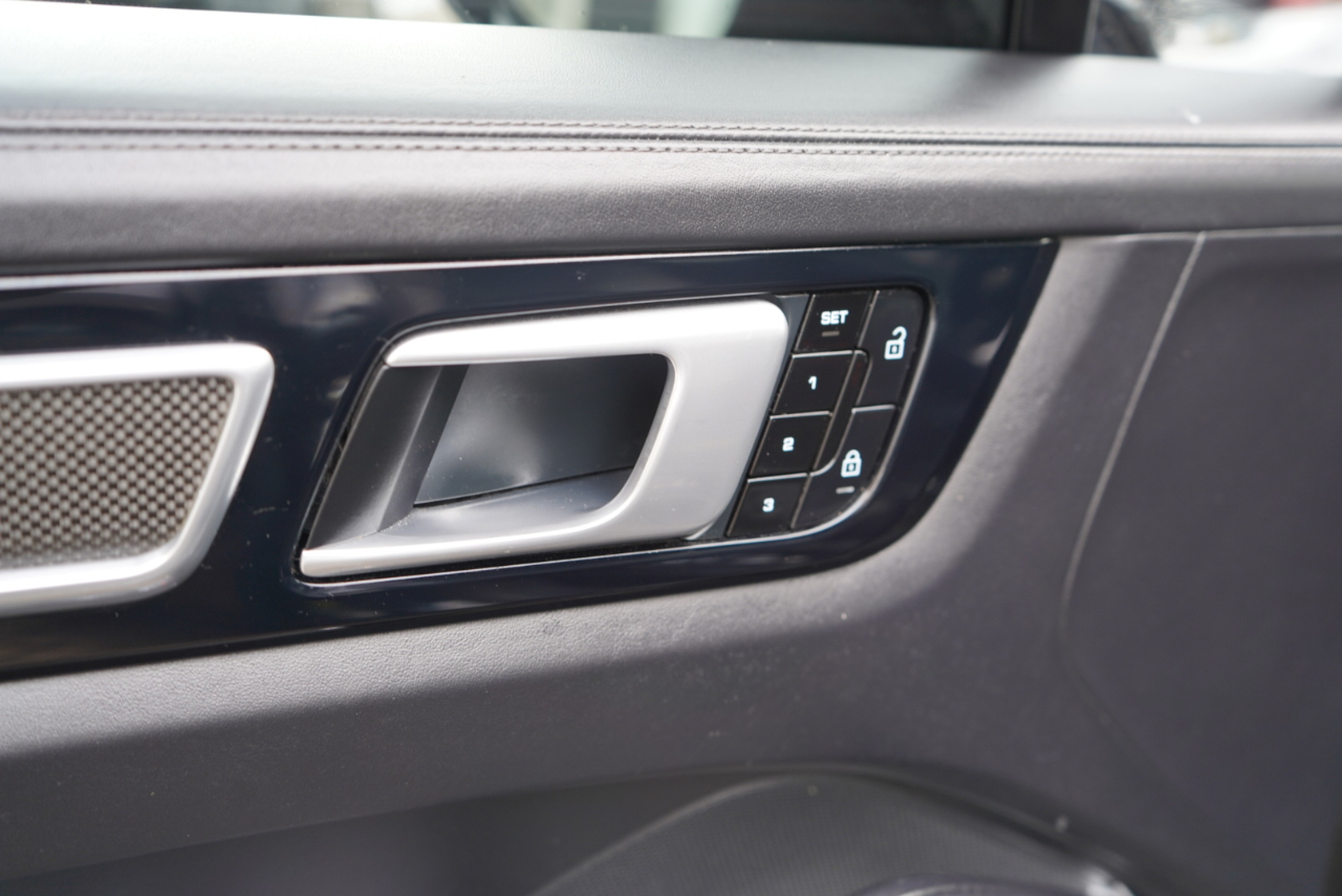 Porsche Cayenne Turbo Coupe AWD 2021