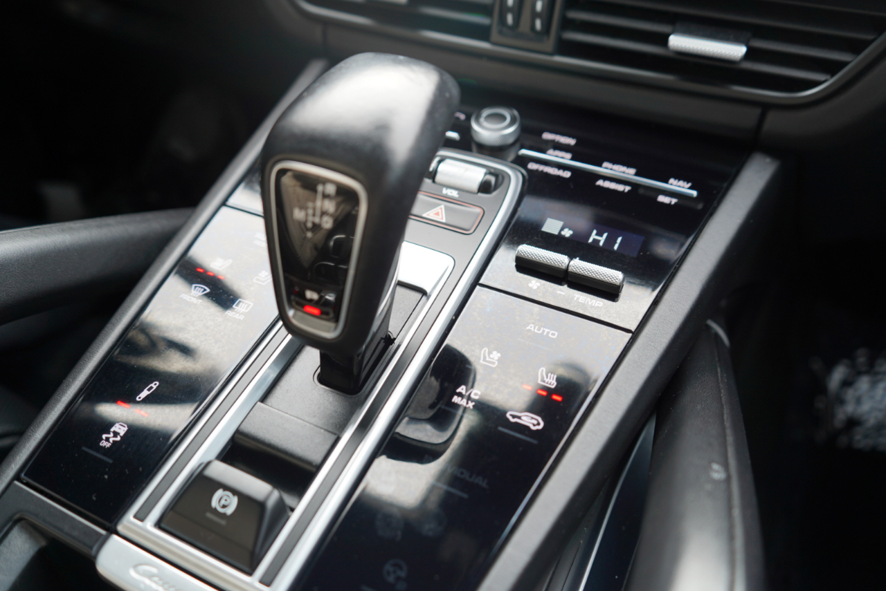 Porsche Cayenne Turbo Coupe AWD 2021