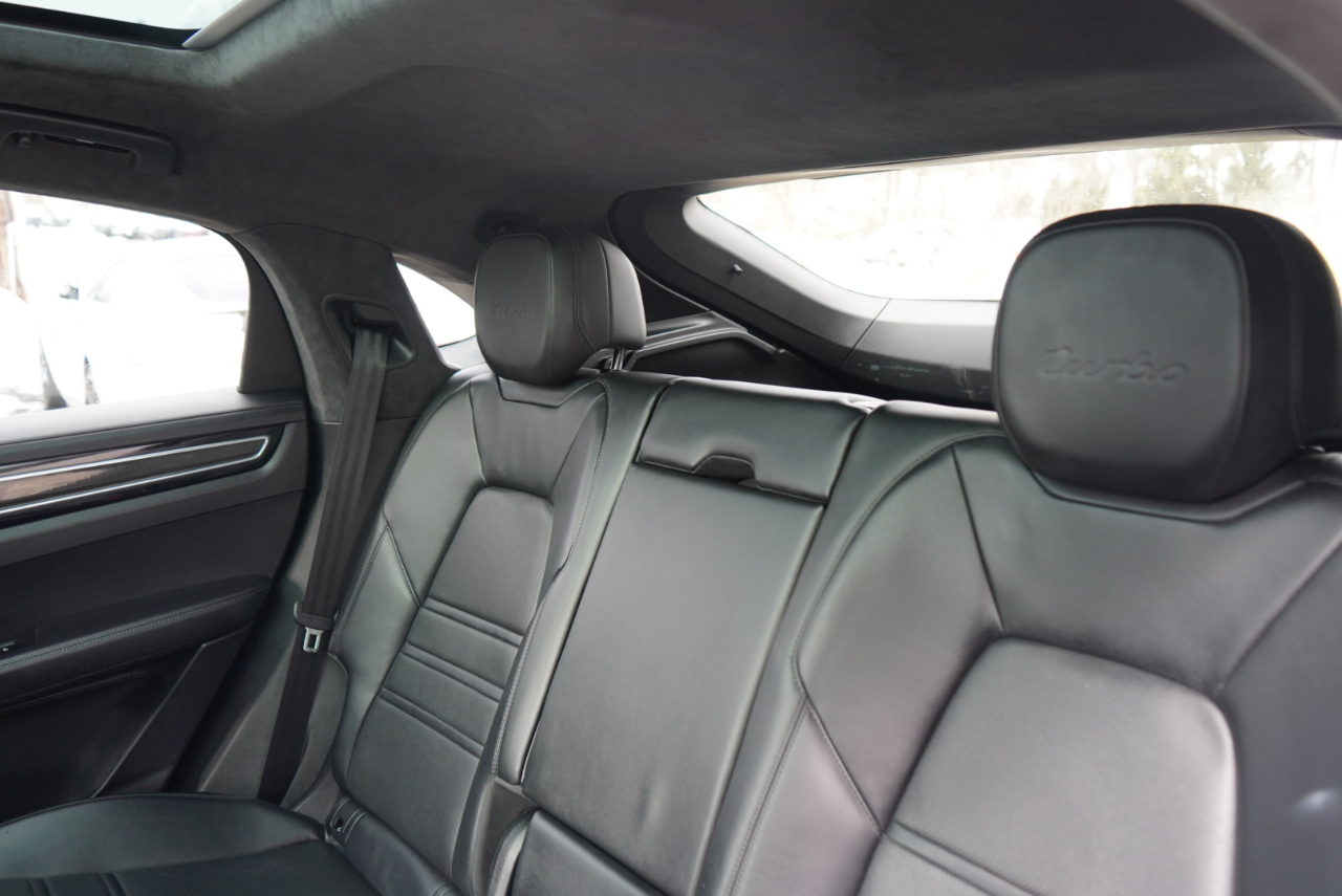 Porsche Cayenne Turbo Coupe AWD 2021