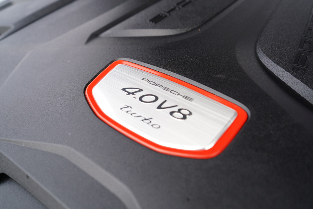 Porsche Cayenne Turbo Coupe AWD 2021