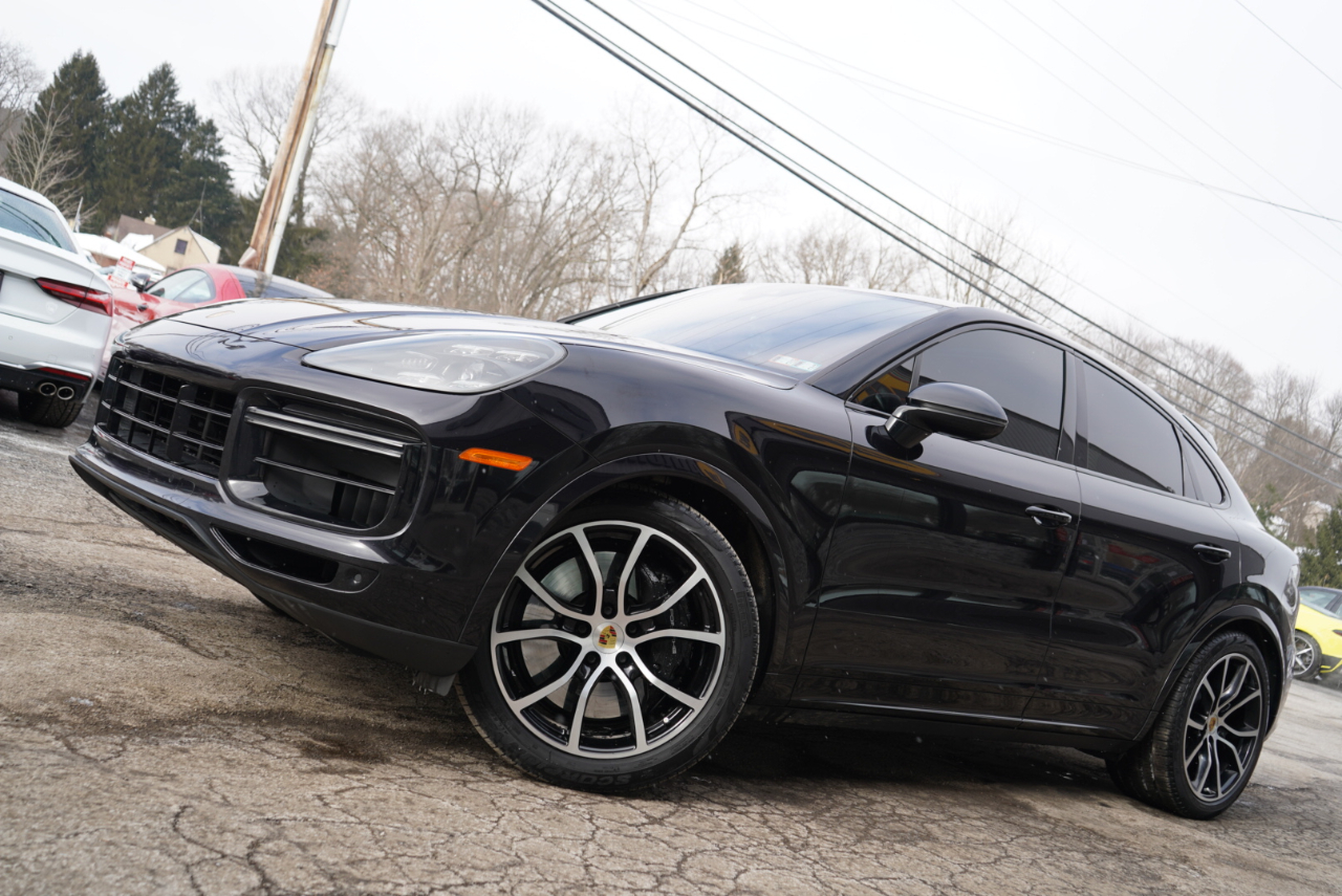 Porsche Cayenne Turbo Coupe AWD 2021