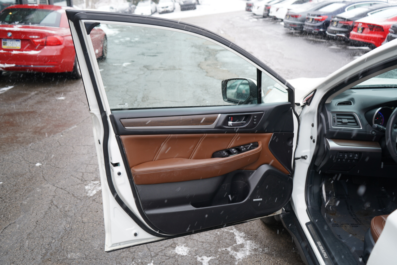 Subaru Outback 3.6R Touring 2017