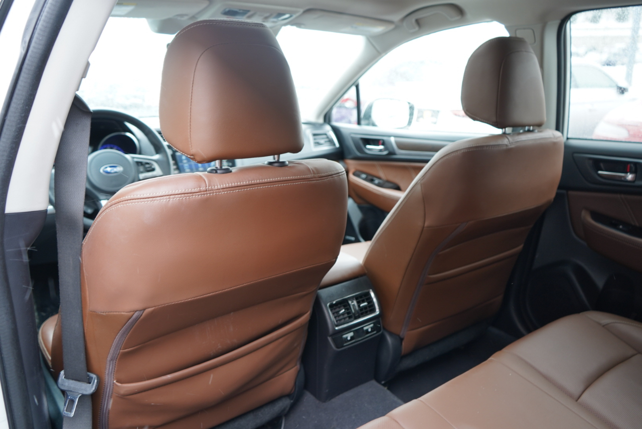 Subaru Outback 3.6R Touring 2017