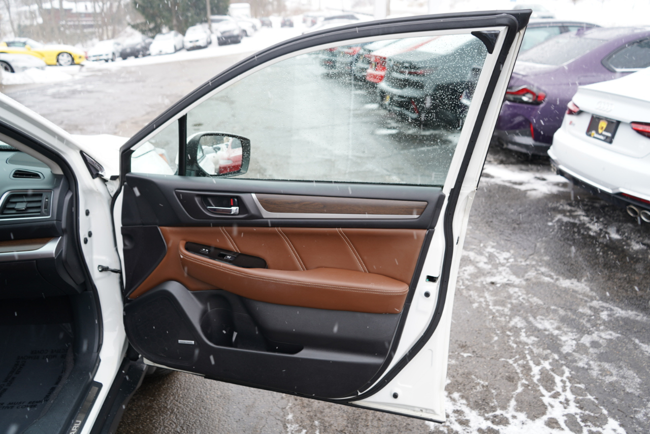 Subaru Outback 3.6R Touring 2017