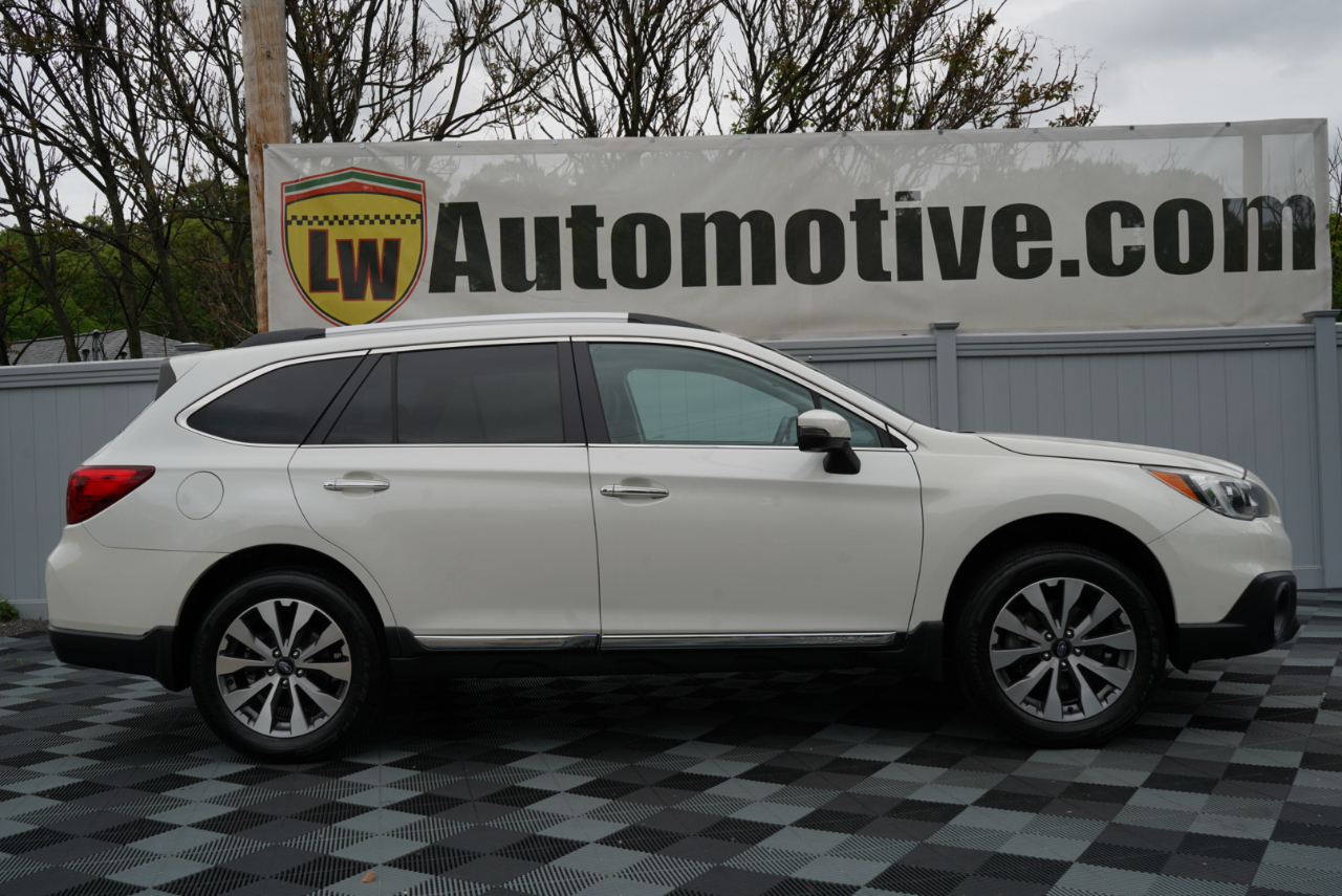 Subaru Outback 3.6R Touring 2017