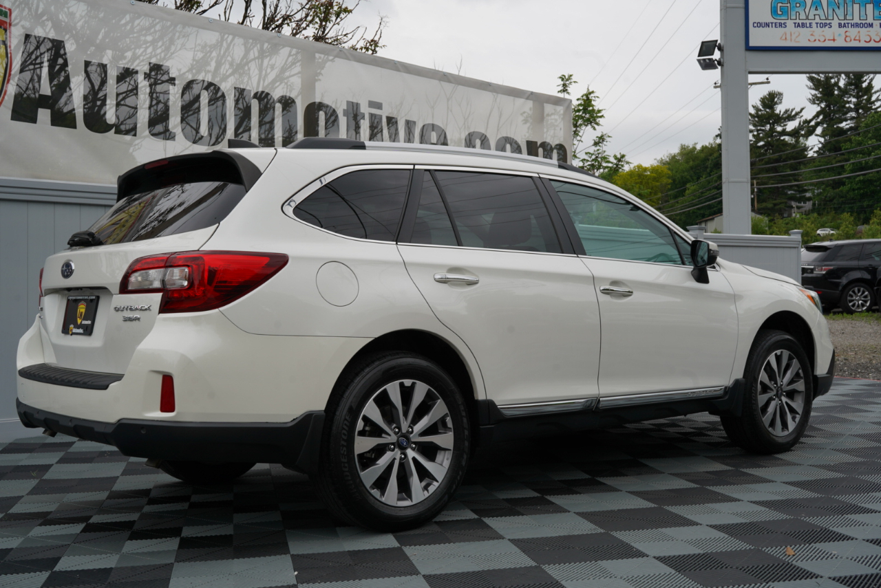 Subaru Outback 3.6R Touring 2017