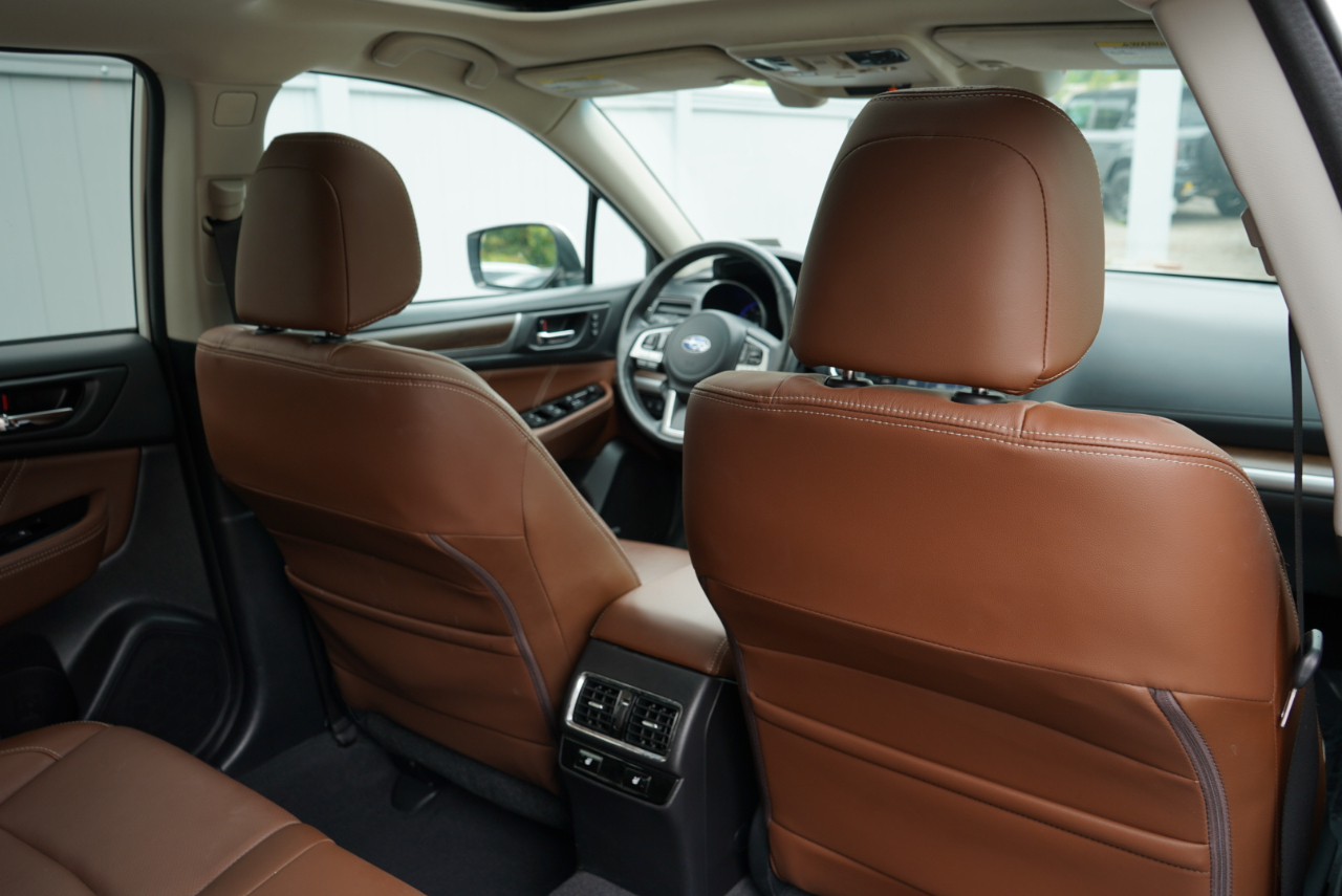 Subaru Outback 3.6R Touring 2017