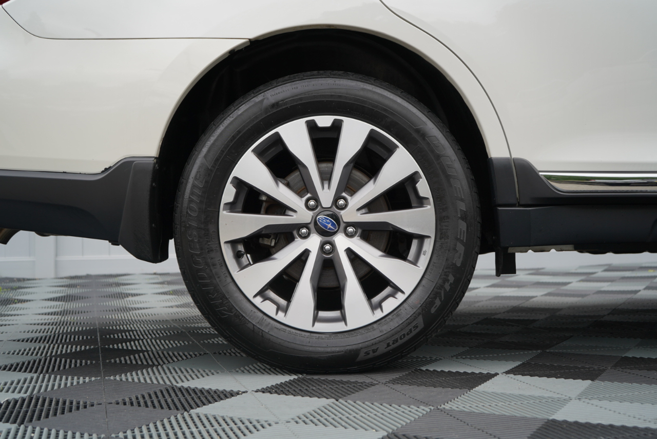 Subaru Outback 3.6R Touring 2017