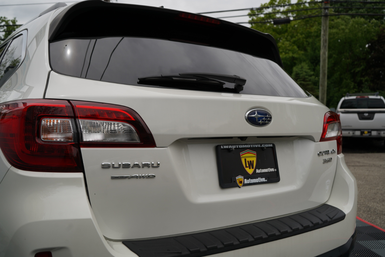 Subaru Outback 3.6R Touring 2017