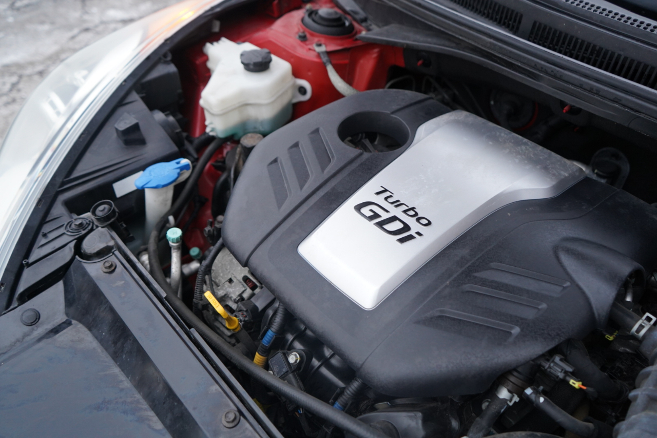 Hyundai Veloster 3dr Cpe Auto Turbo 2016