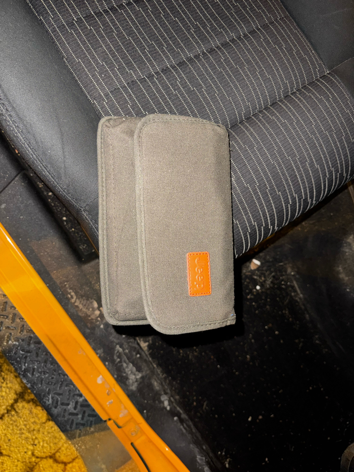 Jeep Wrangler 4WD 2dr Sport 2012