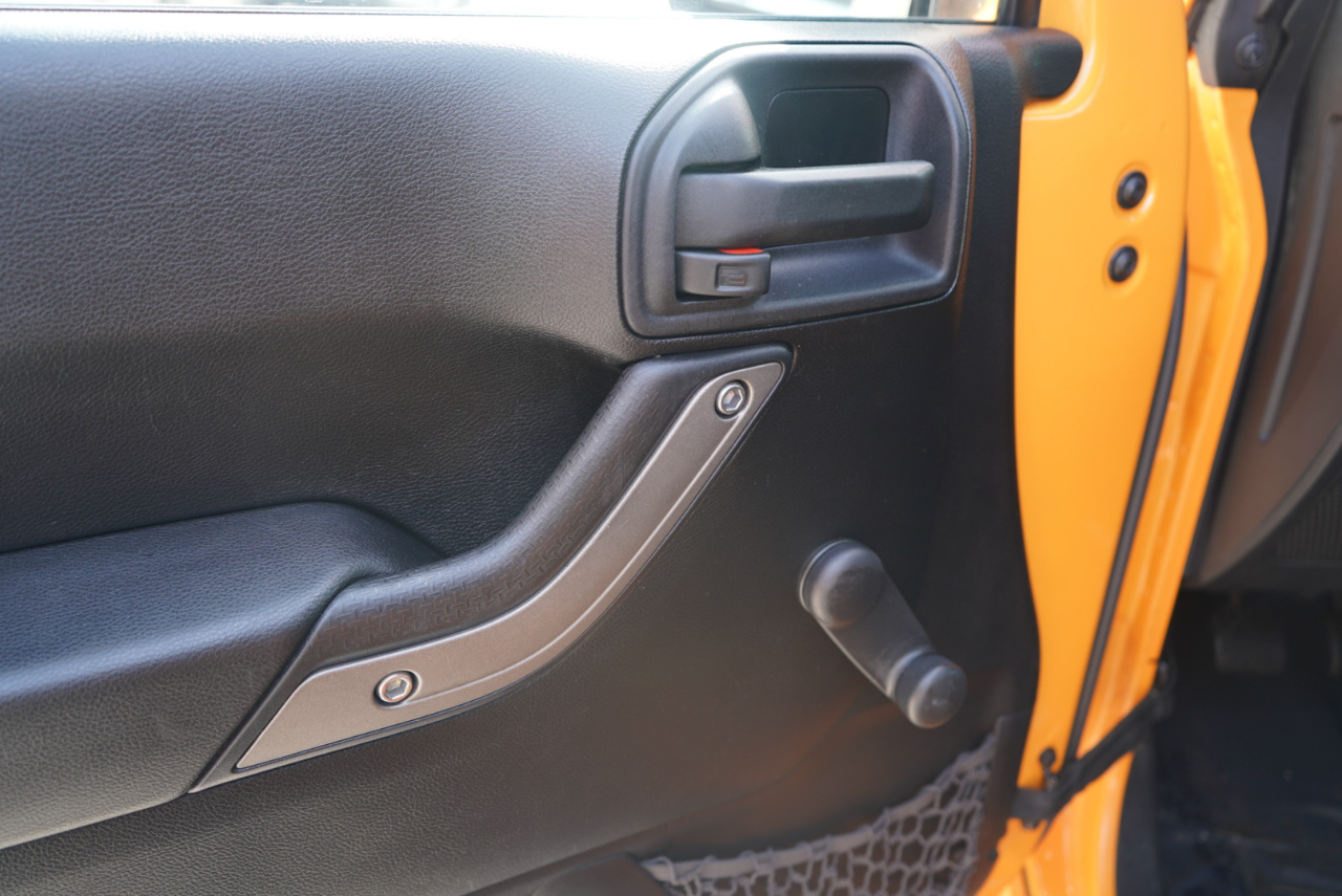 Jeep Wrangler 4WD 2dr Sport 2012