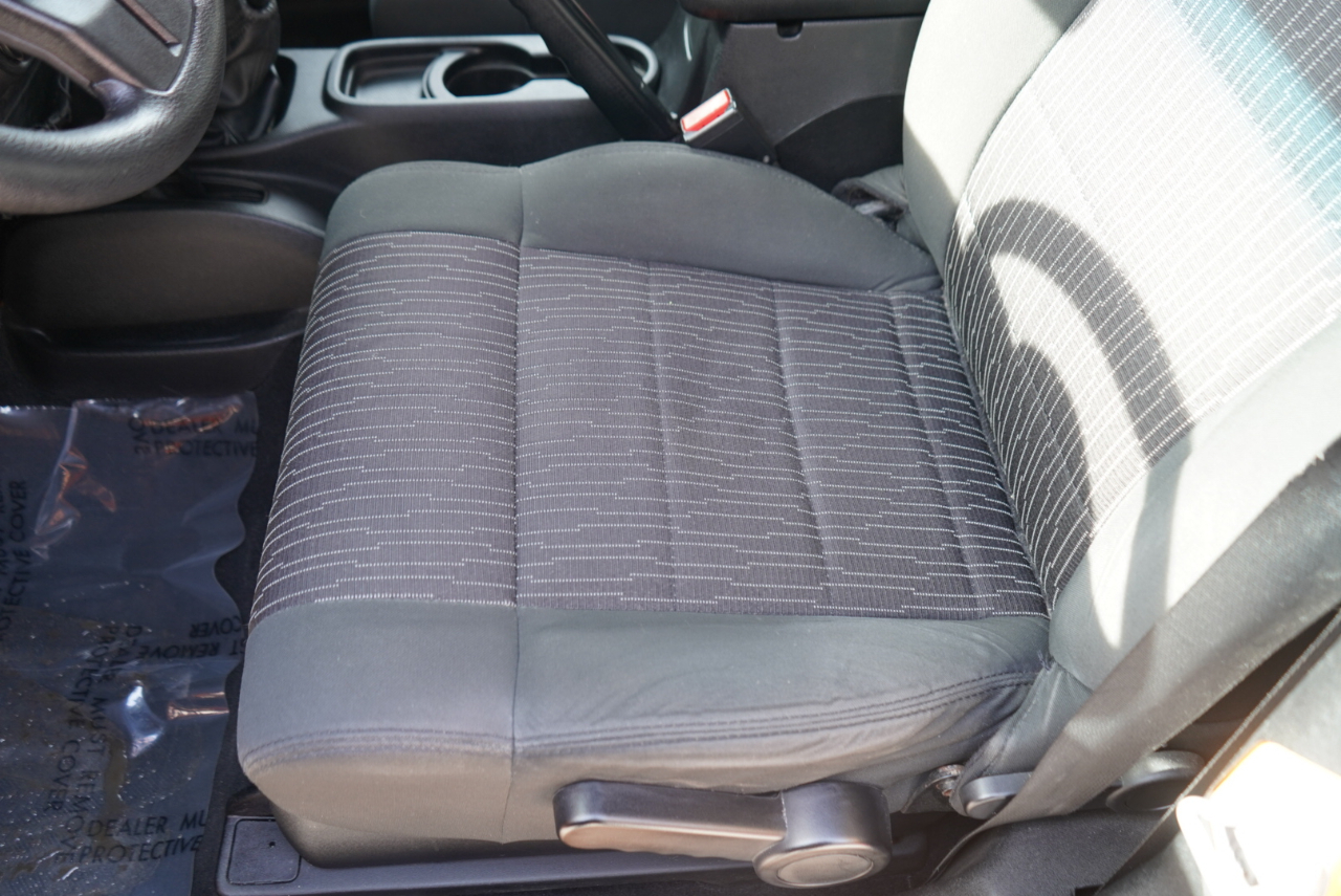 Jeep Wrangler 4WD 2dr Sport 2012