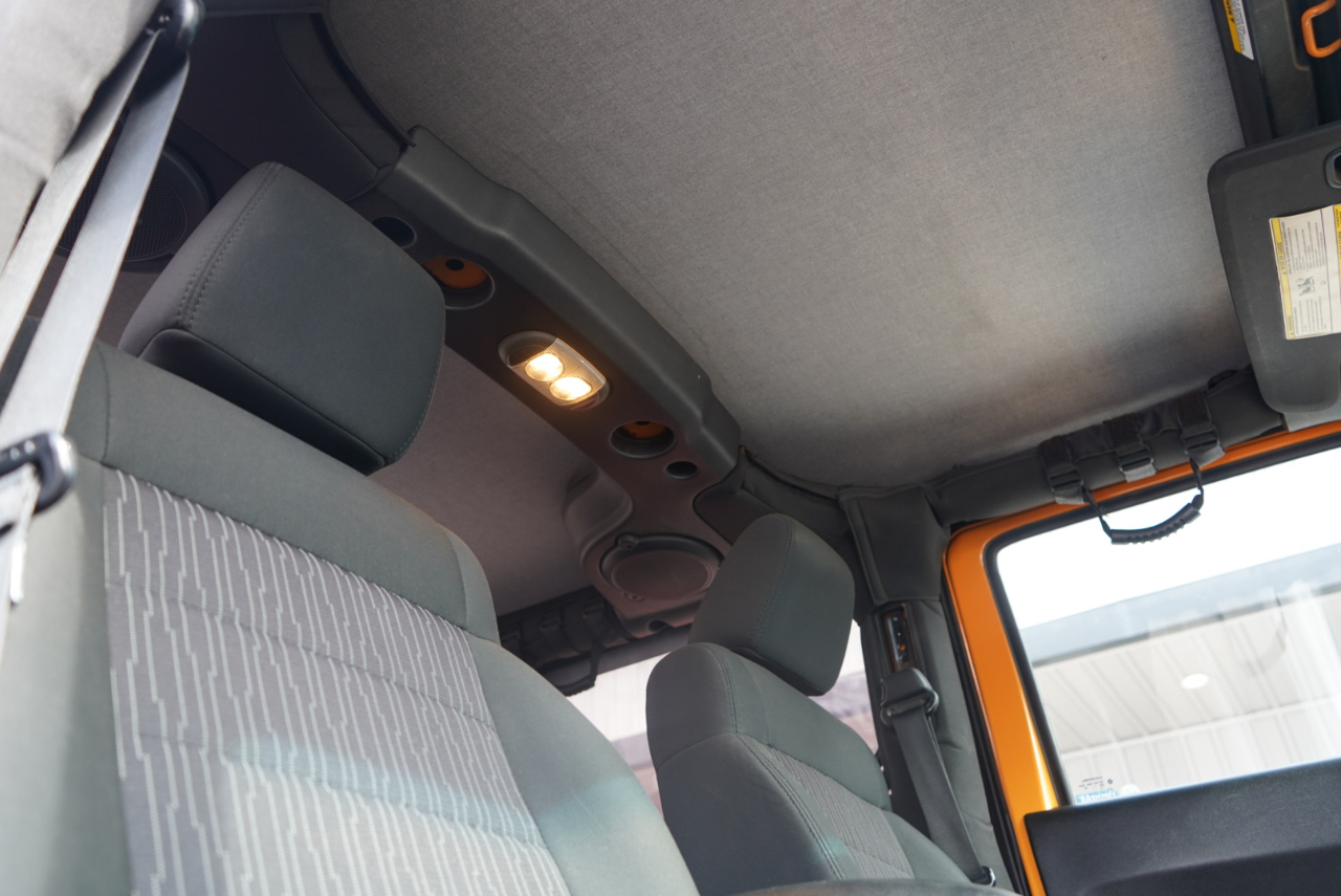 Jeep Wrangler 4WD 2dr Sport 2012